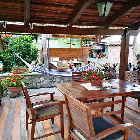 לינה וארוחת בוקר B&B Sant'Anna Arola (Campania)